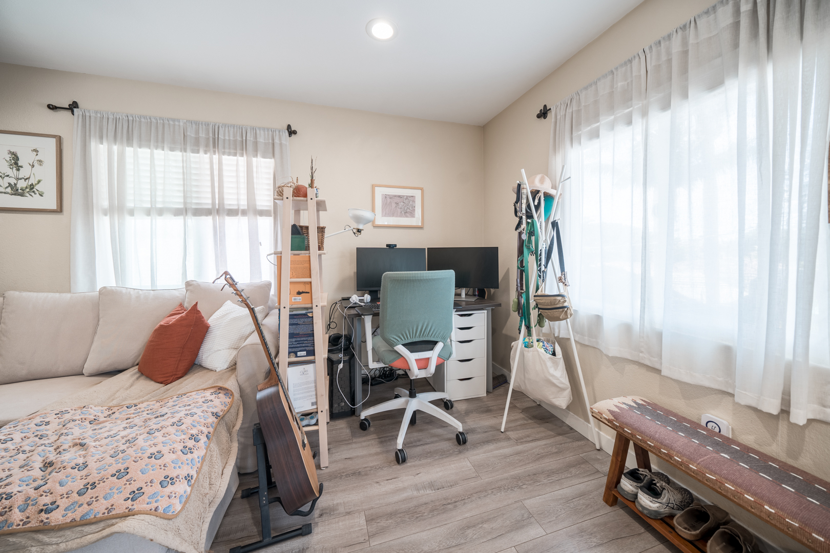 Property thumbnail image