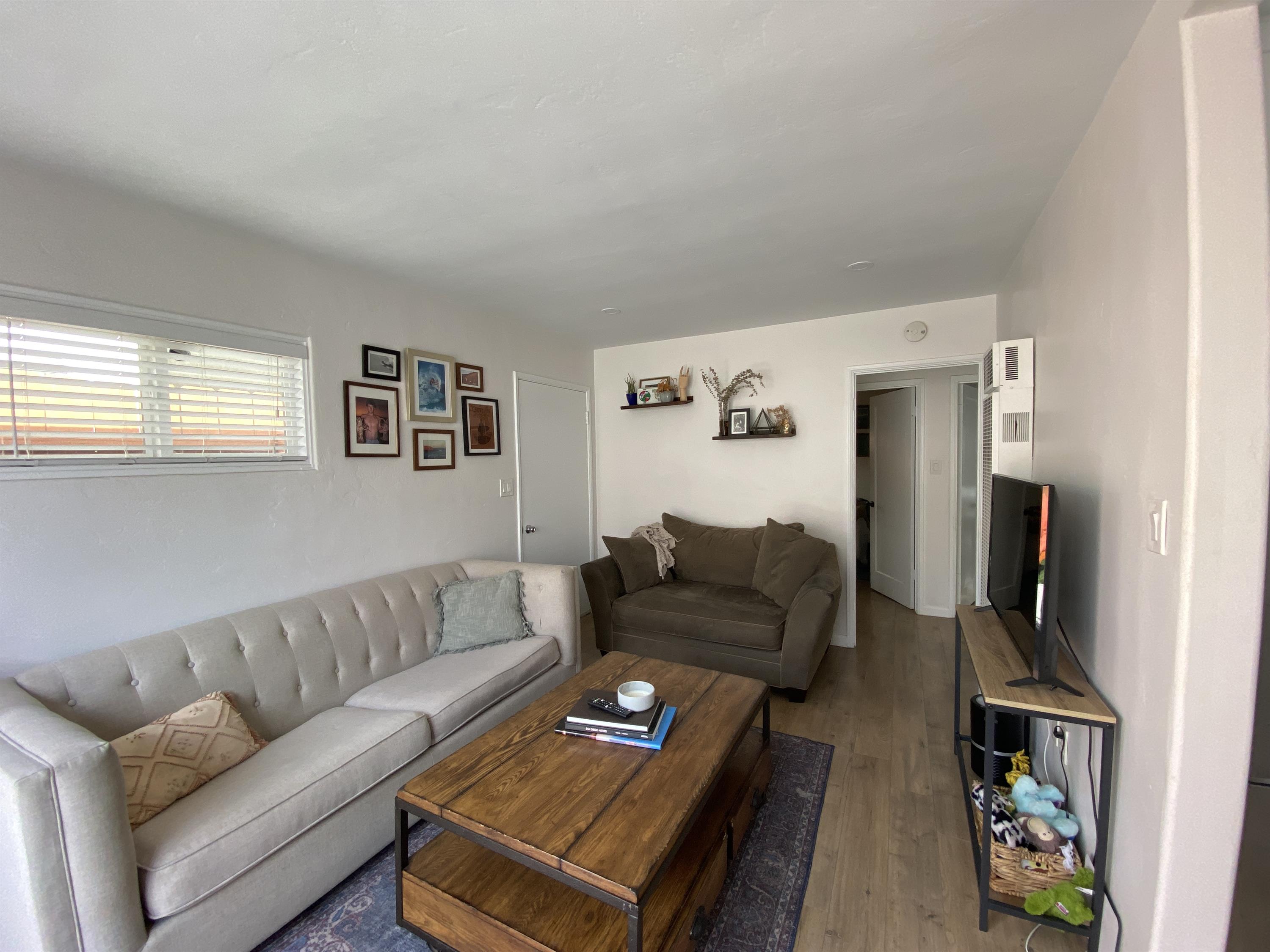 1952 Reed Avenue - 1
